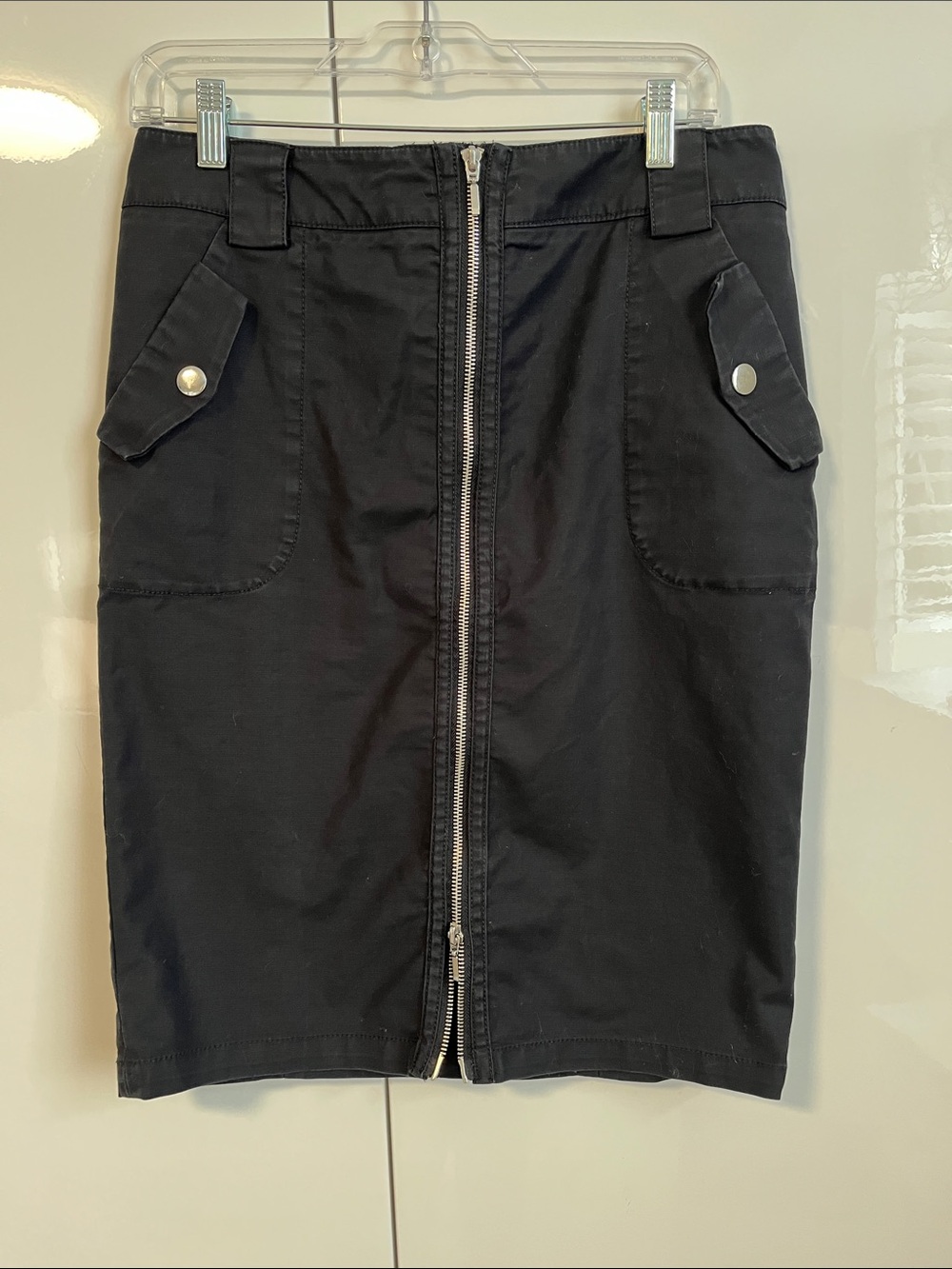 Front-Zip Black Pencil Skirt with Snapped Pocket Flaps, Size 10